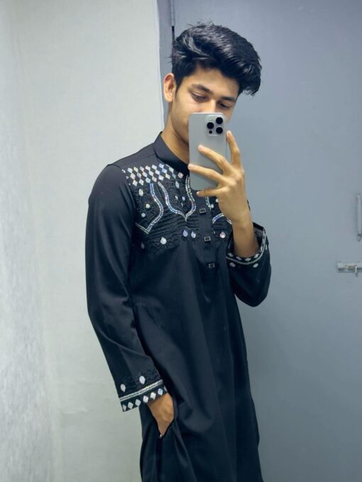 Ajha Luxury Black