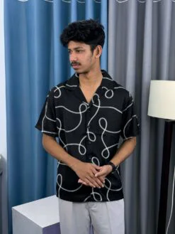 Alternative view of V-Cut Drop Shoulder Shirt 00152