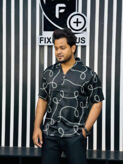 Alternative view of V-Cut Drop Shoulder Shirt 00152