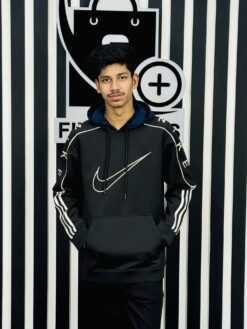 Alternative view of NIKE CONTRAST HOODIE 07