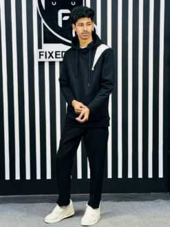 Risky Side chain Hoodie 10