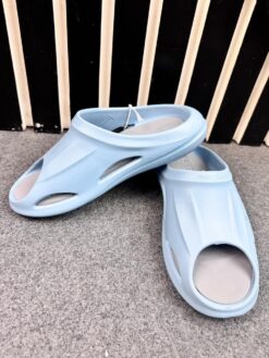 Alternative view of Ultra-Soft Foam Slide Slippers – Ice Blue (FSS-1)