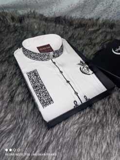 Alternative view of Contrast Panjabi 1371