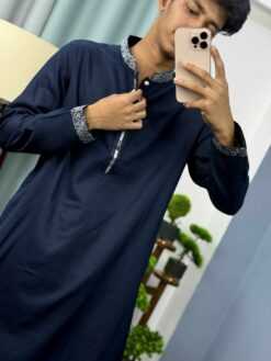 Alternative view of Contrast Panjabi 1370