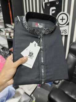 Contrast Panjabi 1369