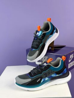 Alternative view of Air 752 – Blue Edition (SS-12)