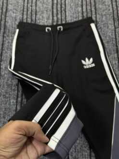 Alternative view of Black Asymmetric Stripe Baggy (SSB-11)