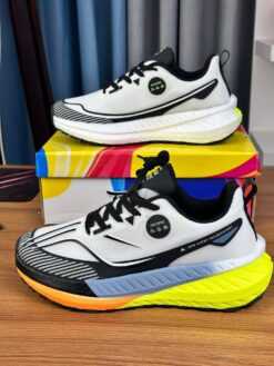 AeroFlex Runner Pro – White Neon (SS-20)