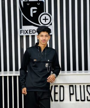 Alternative view of Men's Sweatshirt  2031