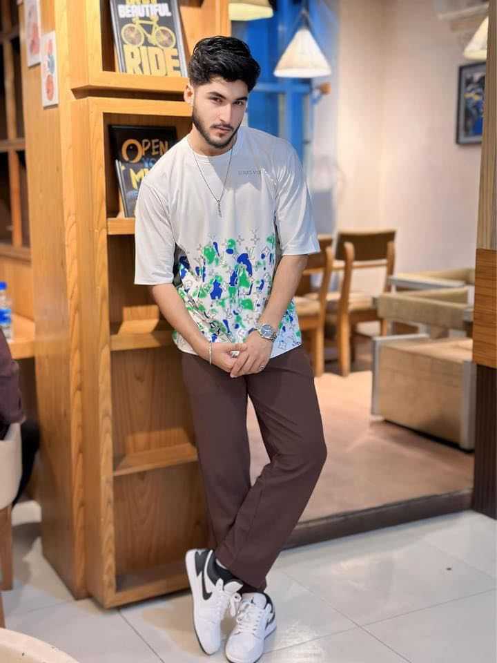 Drop Shoulder T-Shirt. - Image 12