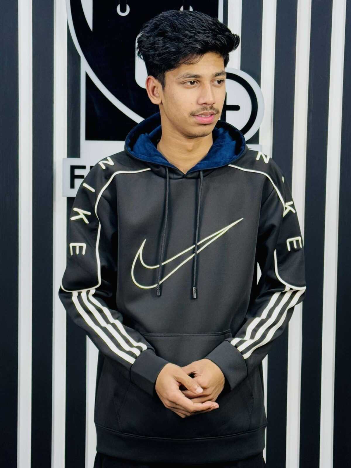 NIKE CONTRAST HOODIE 07