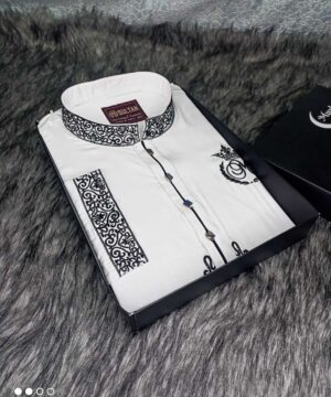 Alternative view of Contrast Panjabi 1371