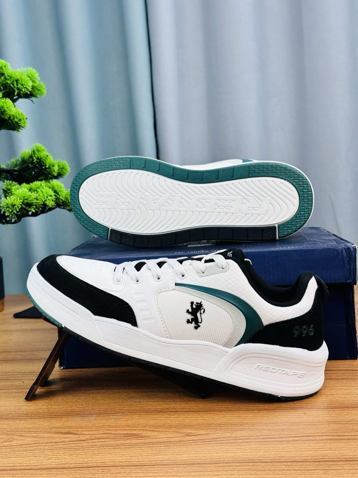 RedTape White-Black-Green Sneakers (RTS-2)