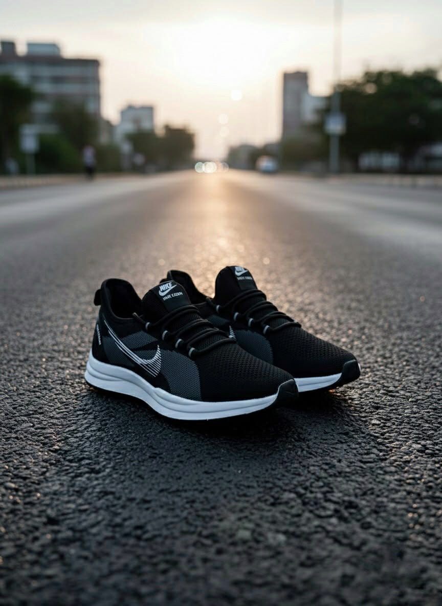 AeroFlex Runner – Black Edition (SS-15) - Image 4