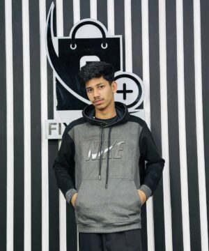 𝐋𝐞𝐯𝐞𝐥 𝐔𝐩 𝐇𝐨𝐨𝐝𝐢𝐞 - NIKE 3