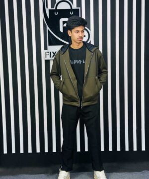 Game Over Chain Hoodie 04