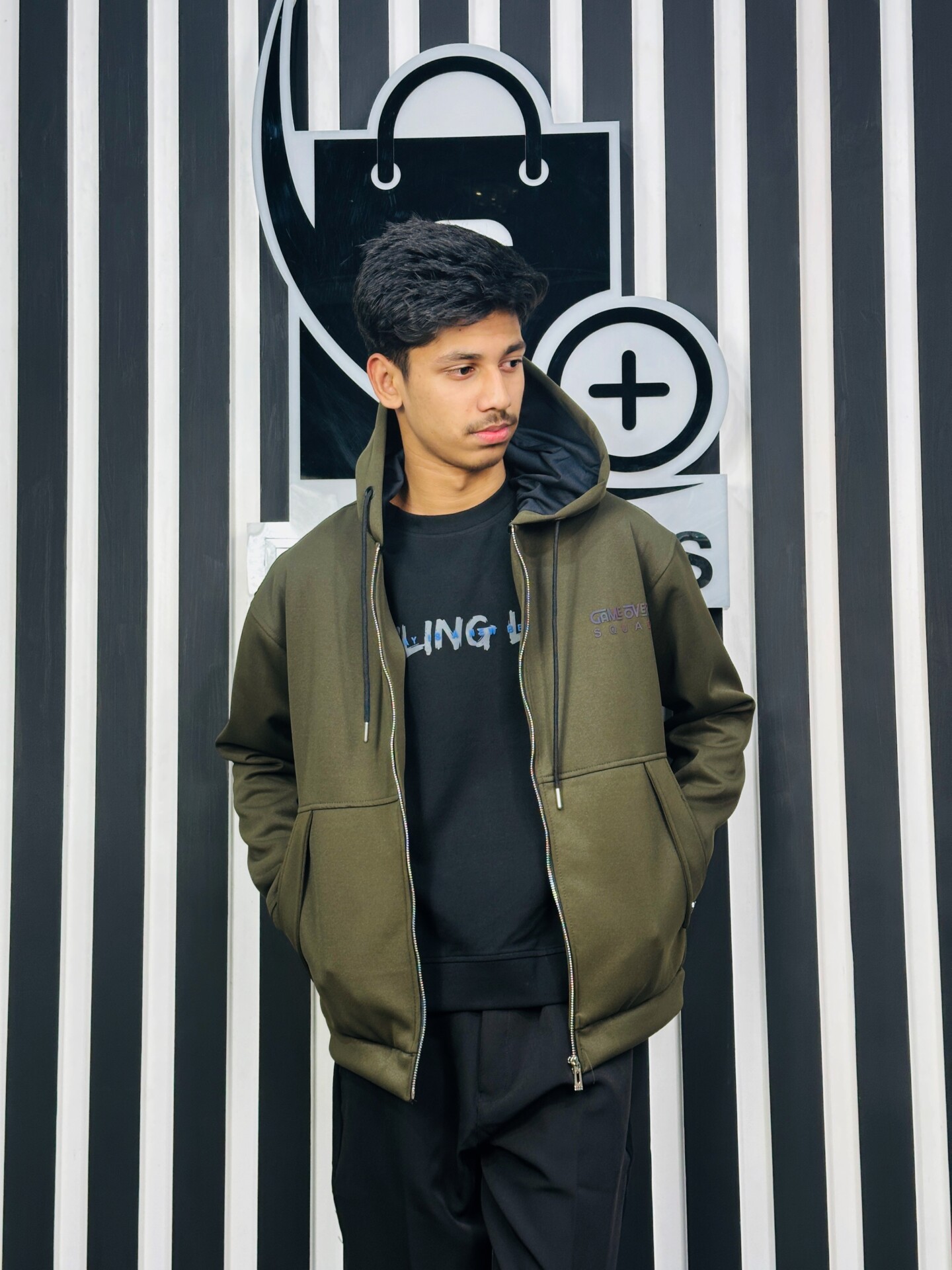 Game Over Chain Hoodie 04 - Image 5