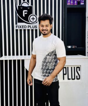 Louis Vuitton T-Shirt  (LVT-1)