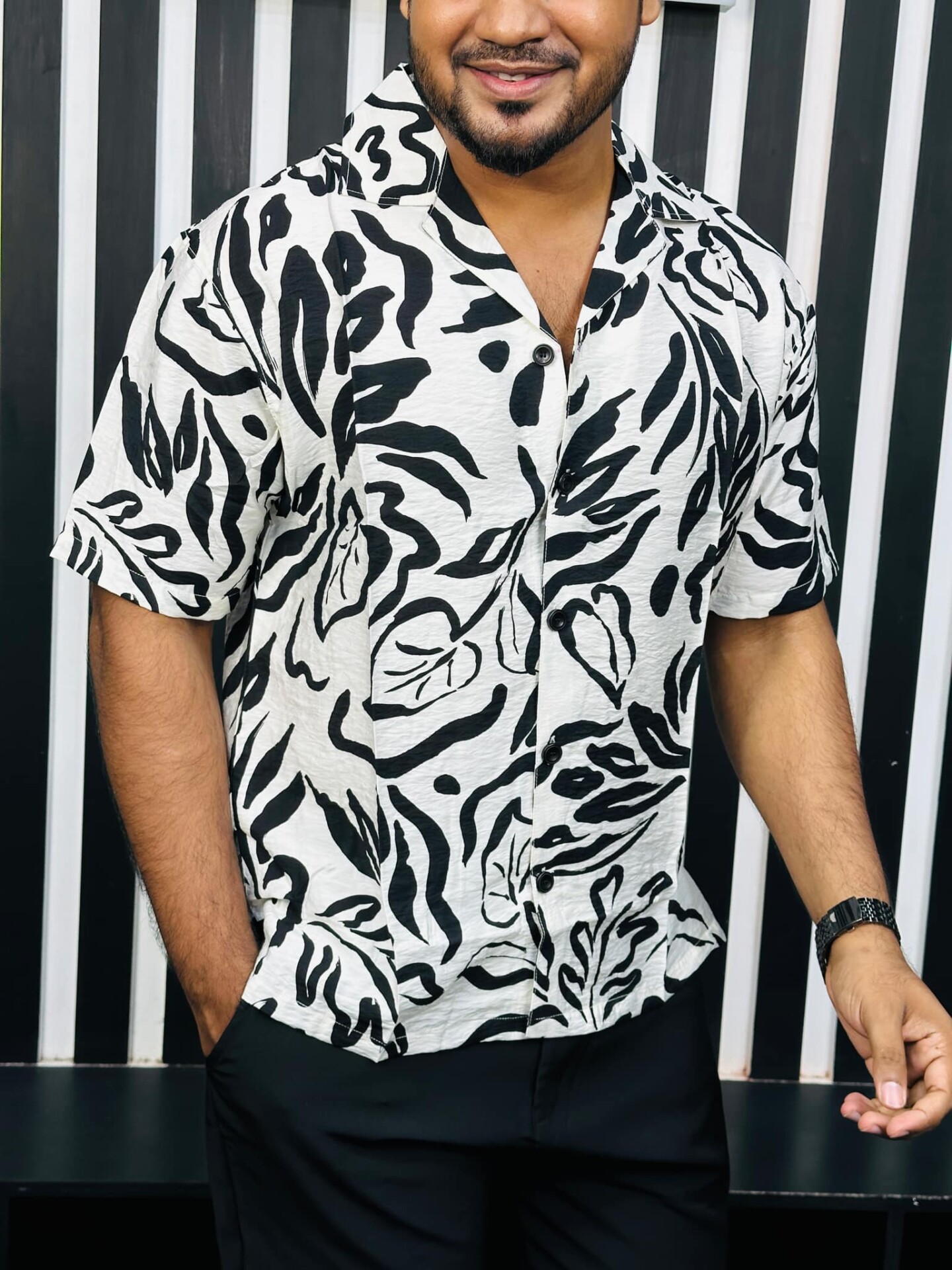 V-Cut Drop Shoulder Shirt 00158 - Image 2