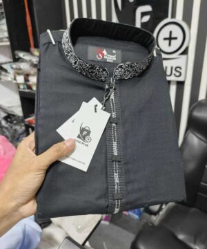 Contrast Panjabi 1369