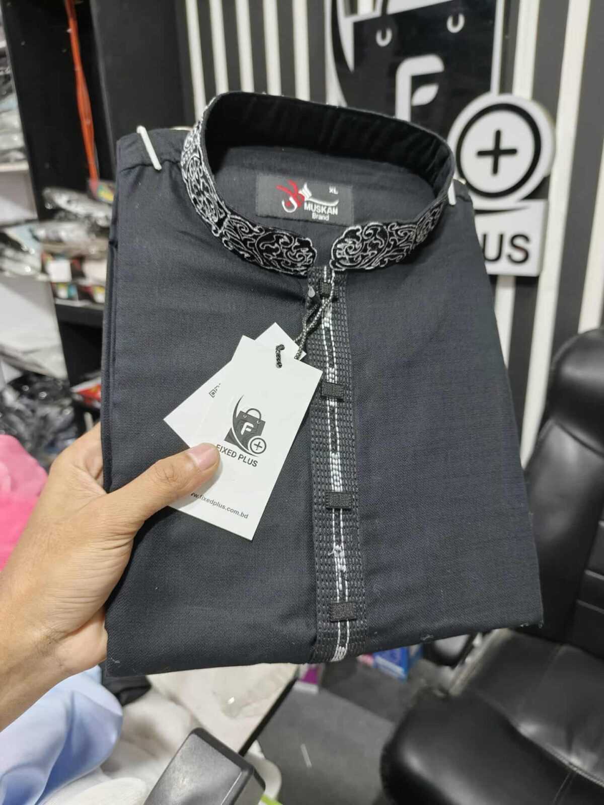 Contrast Panjabi 1369